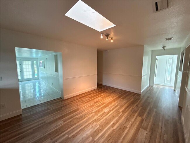 Foto del edificio - 2348 Ginger Mill Blvd