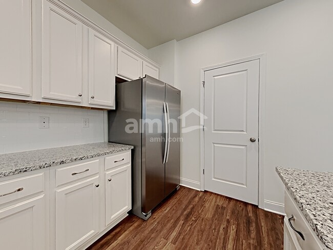 Foto del edificio - 2060 Brook Enclave Trail