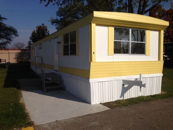 Building Photo - 5182 S Dort Hwy