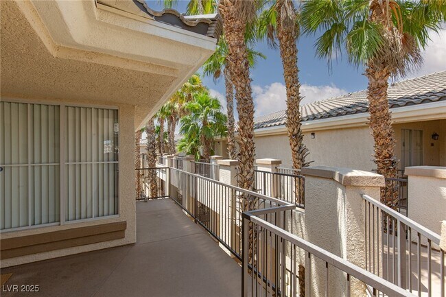Building Photo - 7155 S Durango Dr
