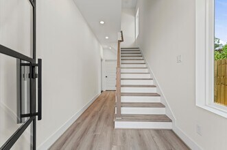 Building Photo - 4102 Alice St