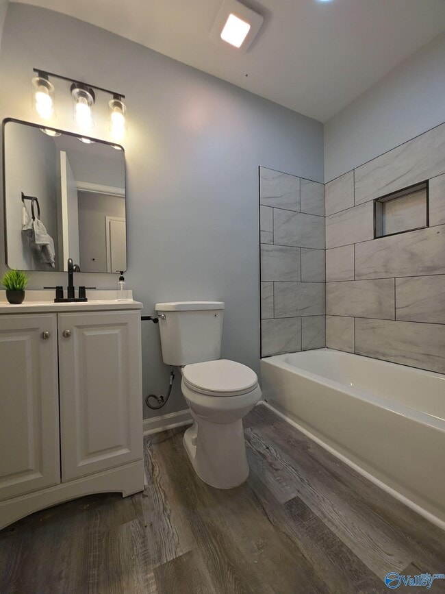 Foto del edificio - 307 Mockingbird Rd SE