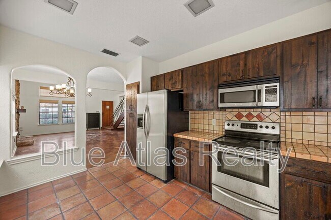 Foto del edificio - 609 Fiesta Cir