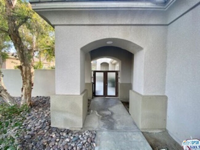 Foto del edificio - 17 Provence Way