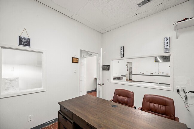 Foto del edificio - 1212 13th St
