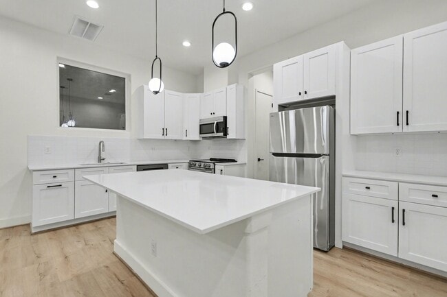 Foto del edificio - 203 Danna Ln