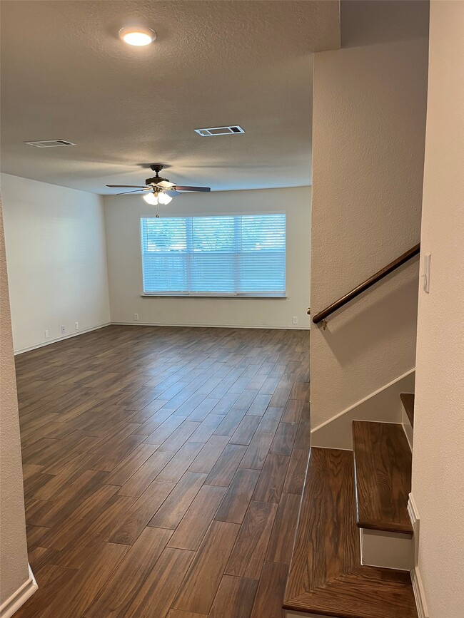 Building Photo - 4918 Cloudhaven Ct