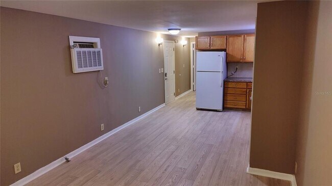 Foto del edificio - 1215 Skyview Blvd