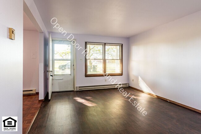 Foto del edificio - 701-703 Lake Ave