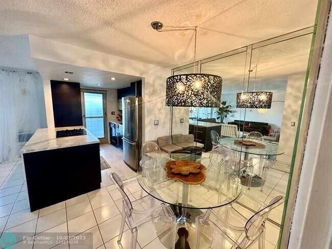 Foto del edificio - 2840 NE 33rd Ct