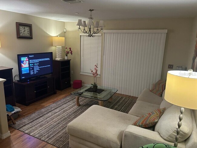 Foto del edificio - 8807 White Sage Loop