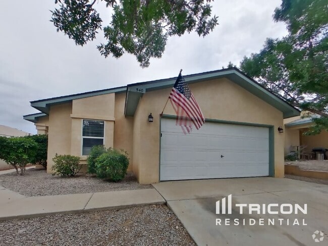 Building Photo - 540 Sedona Meadows Dr NE
