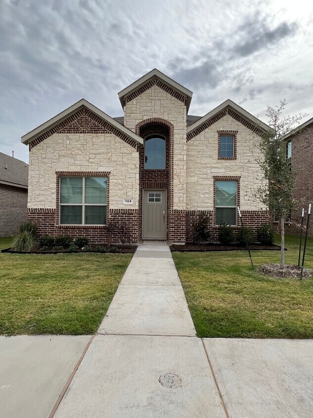 Photo - 1124 W Yarrow Ave (Justin, TX)