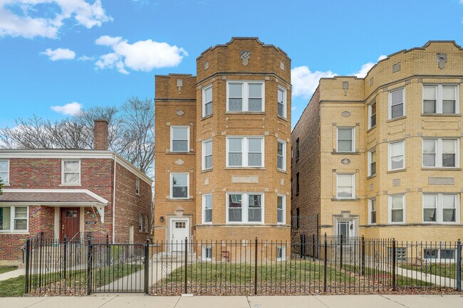 Foto del edificio - 7316 S Rockwell St