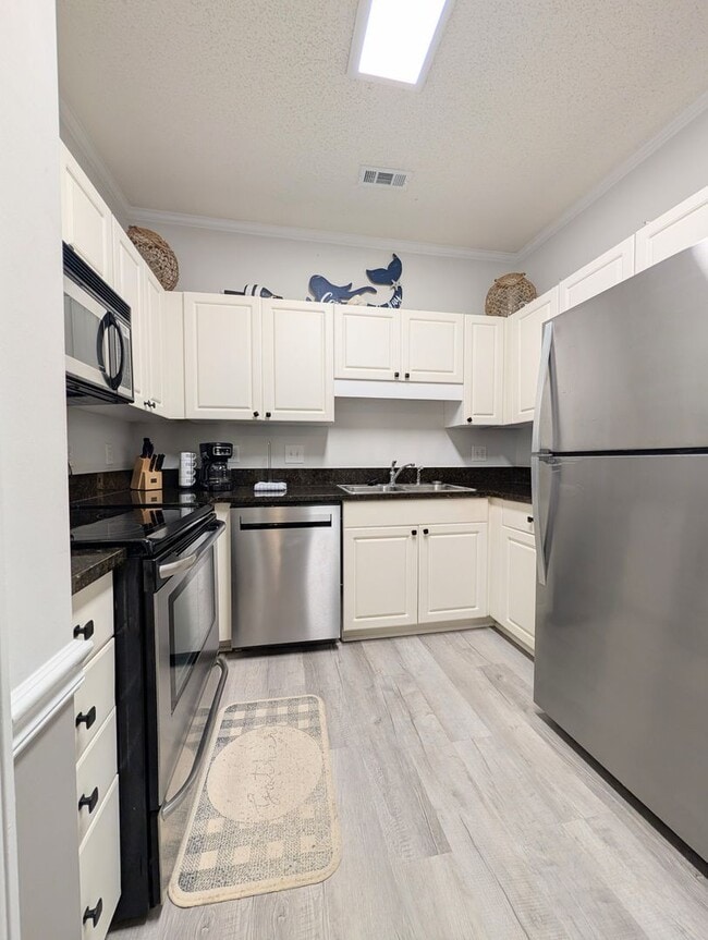 Building Photo - Long Term Rental in Savannah Shores - Myrtle Beach, SC