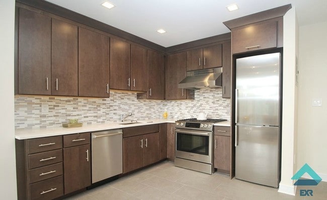 Foto del edificio - 544 Manhattan Ave