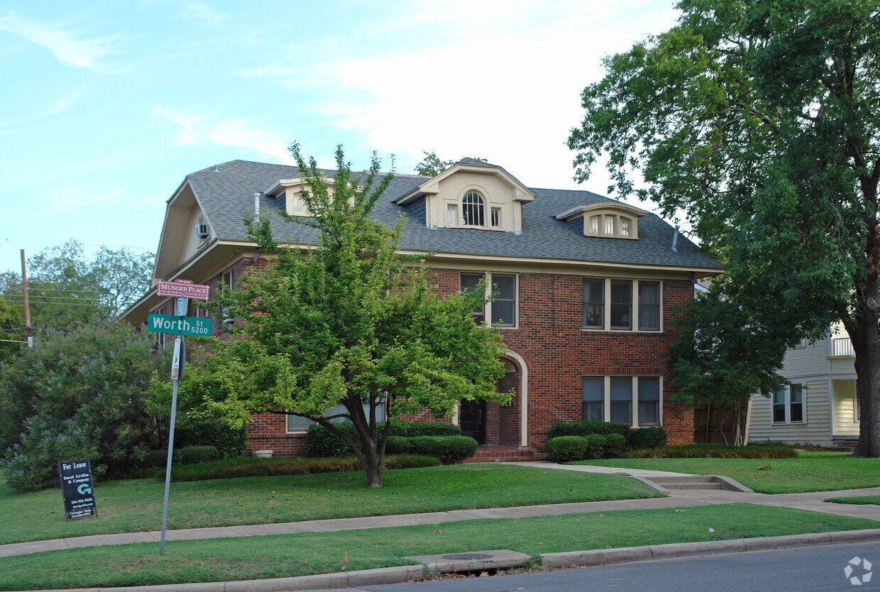Primary Photo - 5203 Worth St