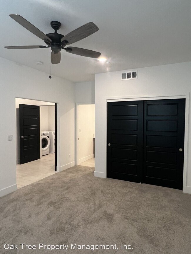 Building Photo - 2 br, 2 bath House - 2901 E. Tamarind Drive