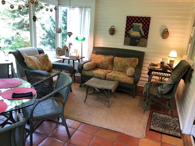 Foto del edificio - 55 Everett St