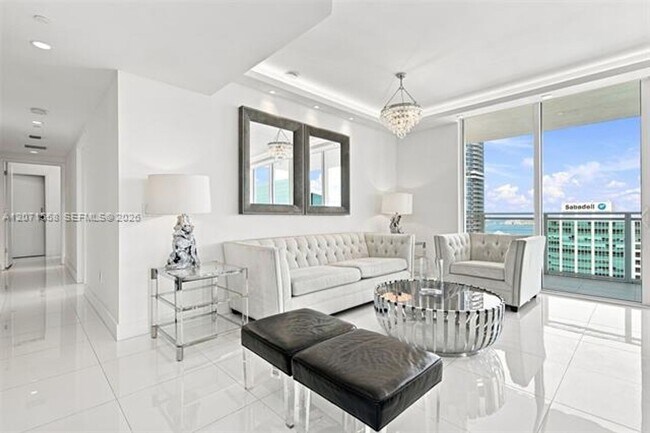 Building Photo - 1080 Brickell Ave