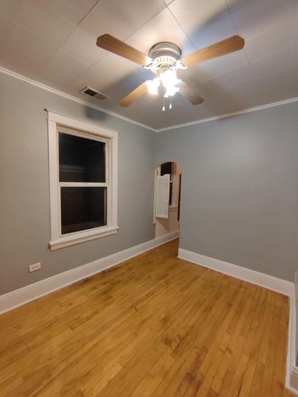 Building Photo - 5206 S Lorel Ave