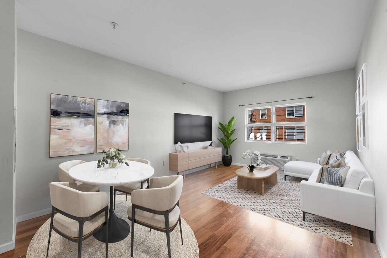 Foto principal - 845 Newark Ave