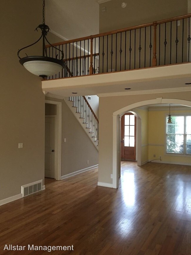 Foto del edificio - 4 br, 3 bath House - 501 E. Winoka Cove