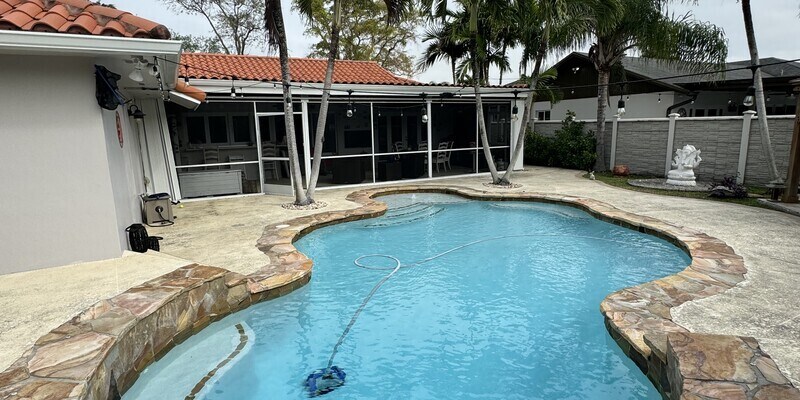 Primary Photo - 11610 SW 97th St