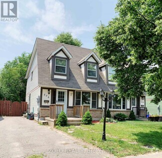 Building Photo - 576 Camelot Dr