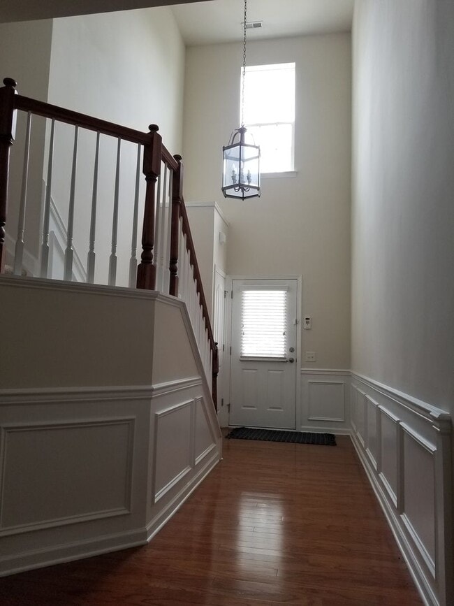 Building Photo - 3BR/2.5BA Townhome in Prim Ballantyne Loca...