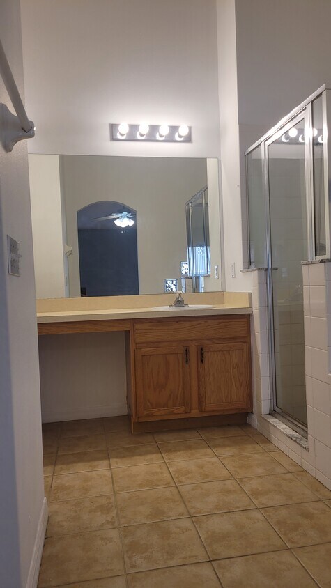 Primary Photo - 217 Jessamine Dr