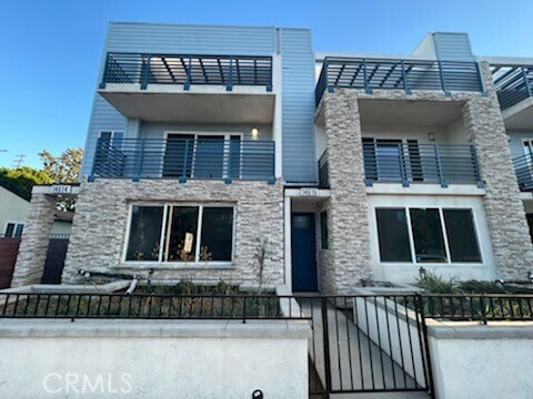 Foto del edificio - 14614 Vanowen St
