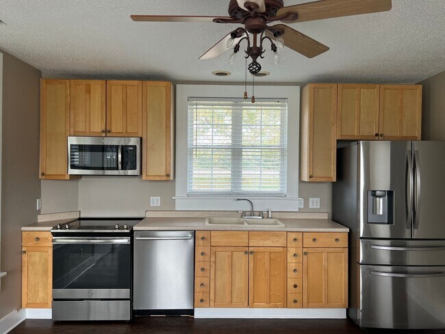 Foto del edificio - 3827 Highway 80 East