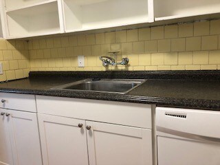 Building Photo - 1006-1008 Haynes St