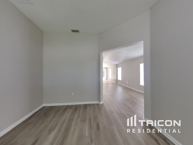 Foto del edificio - 86294 Cartesian Pointe Dr