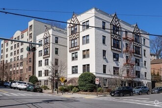 Building Photo - 26 Pondfield Rd