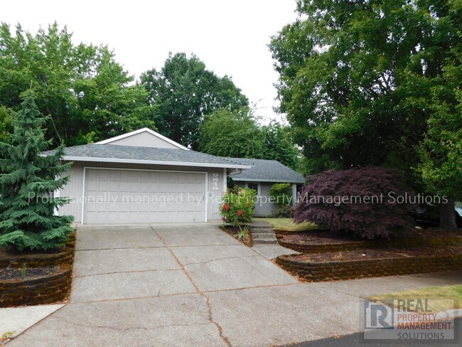 Building Photo - 9848 SW Siletz Dr