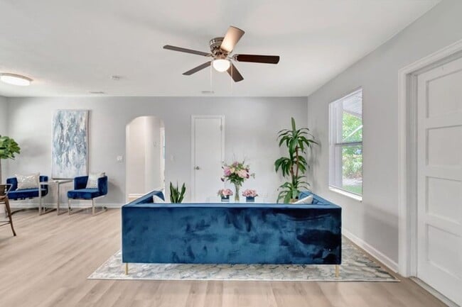Building Photo - 621 S Swinton Avenue, Delray Beach, FL 33444