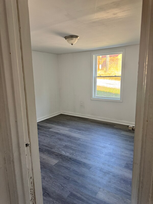 Building Photo - 498 Ibex St