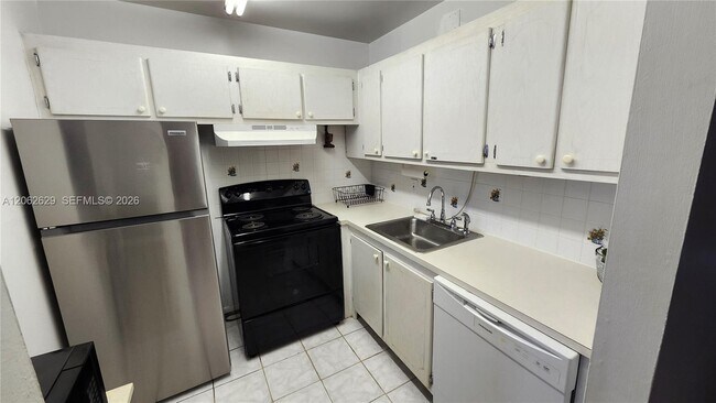 Foto del edificio - 376 Durham Cir