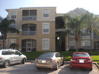 Building Photo - 2307 Silver Palm Dr