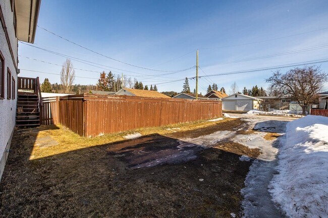 Photo du bâtiment - 280-280 Gillett St