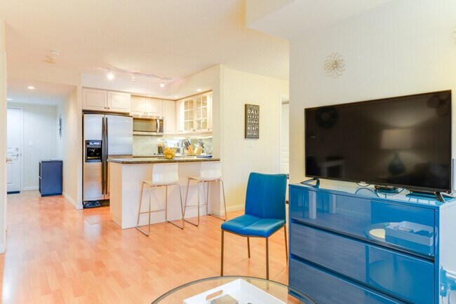 Photo du bâtiment - 214 Adelaide St W