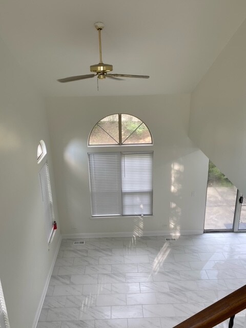 Foto del edificio - 1134 Regency Dr