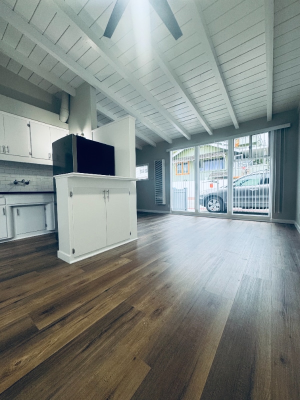 Photo - 2026 Hermosa Ave Apartment