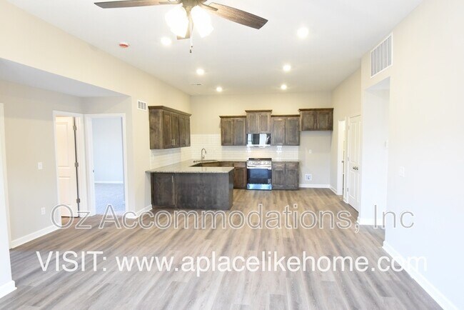 Foto del edificio - 20927 E 8th St S