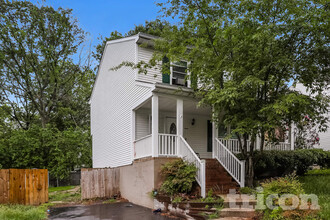 Building Photo - 7778 Old House Rd