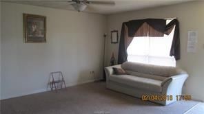 Foto del edificio - 2401 C Perdernales