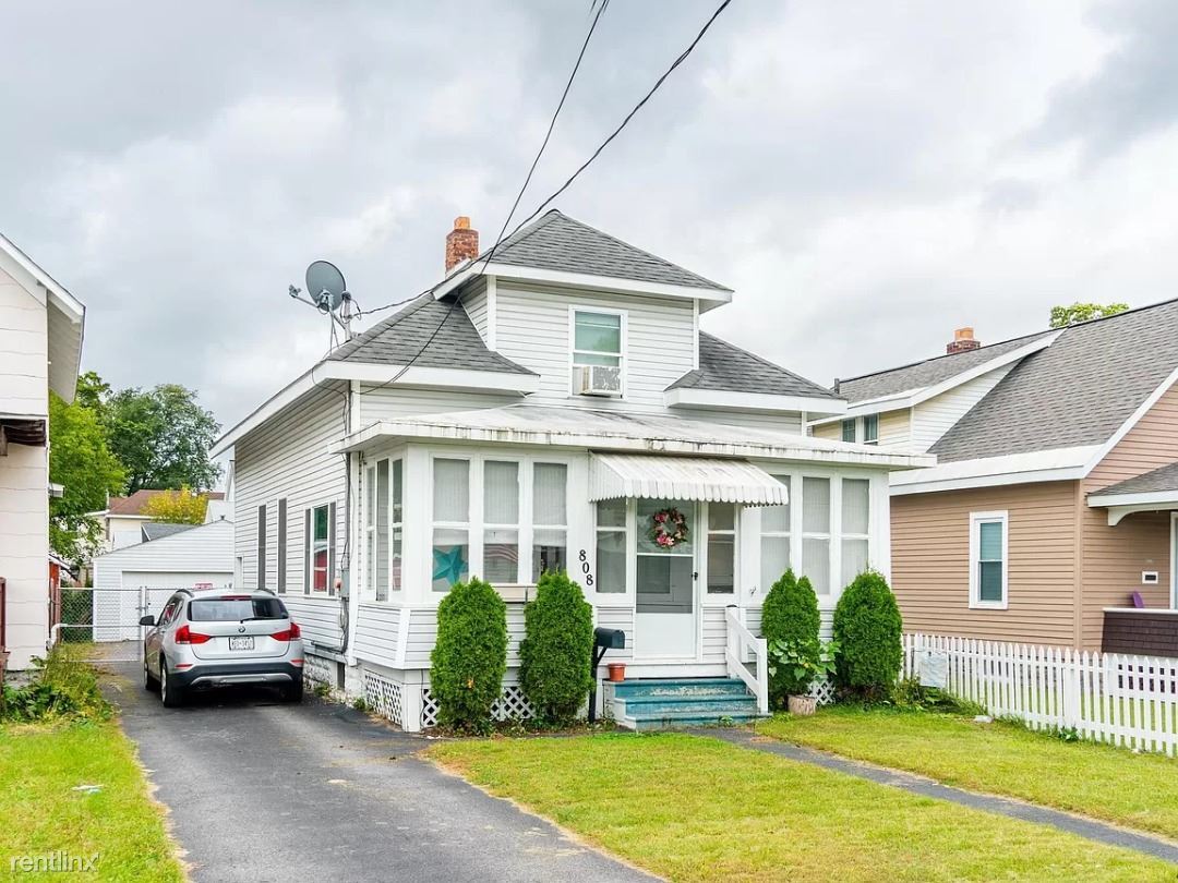 Foto del edificio - 3 br, 1 bath House - 808 Draper Ave