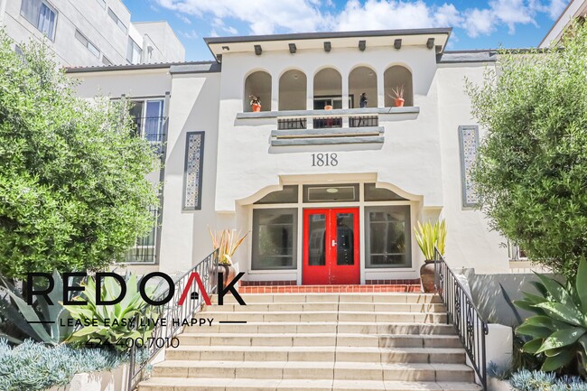 Foto del edificio - ~1 Month FREE~ One Of a Kind, Charming, Br...
